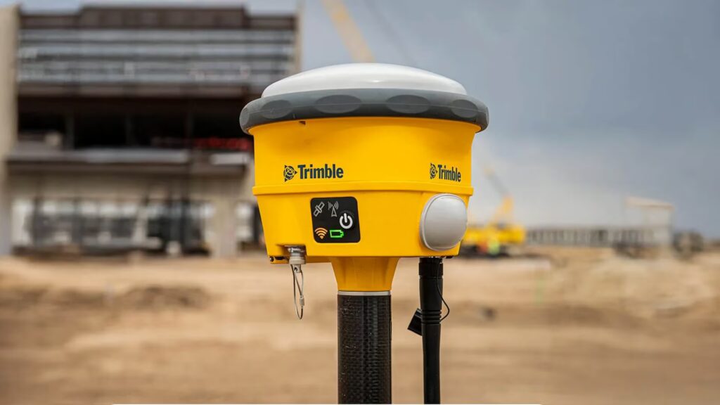 Trimble survey equipment R780 GNSS receiver for reliable positioning on rugged terrain
